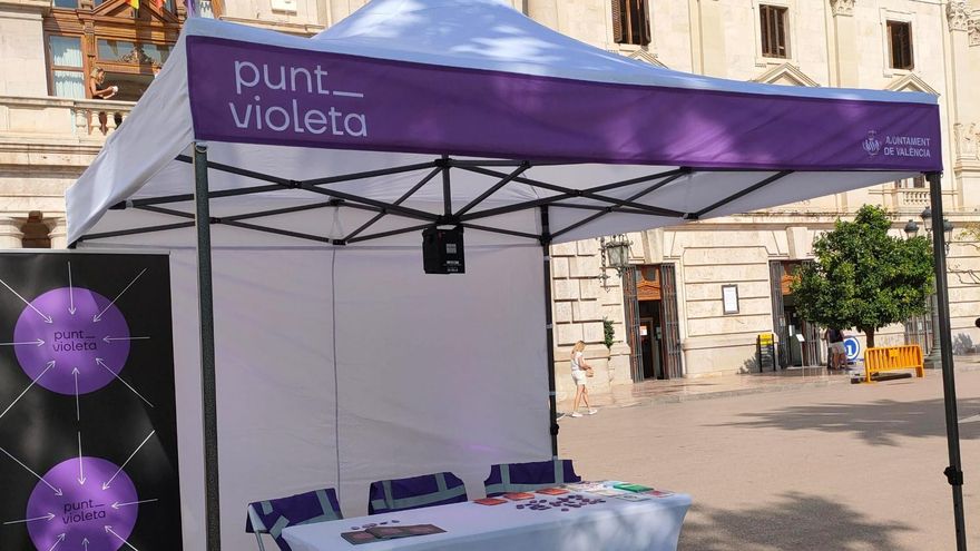 El Ayuntamiento de València ampliará el horario de los puntos violeta para cubrir los 'tardeos' falleros