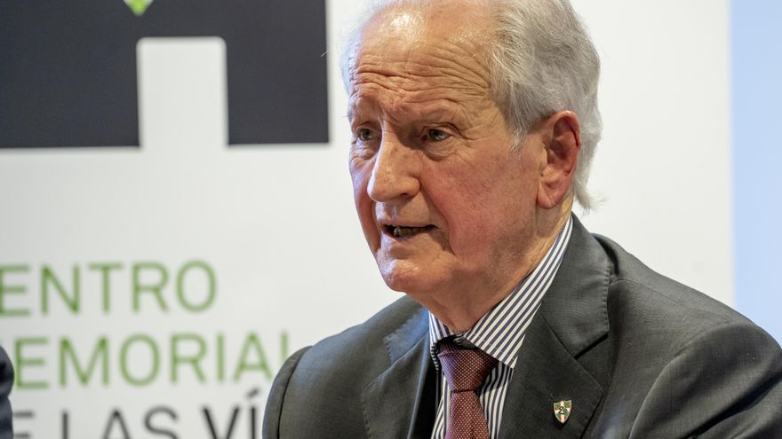 El exconsejero de Seguridad vasco Atutxa exige a la izquierda abertzale que asuma "la pesada carga de sus errores"