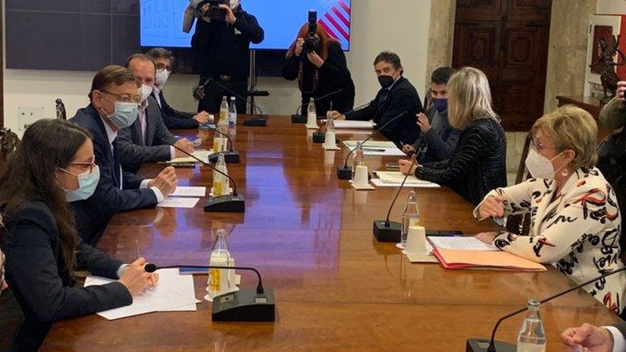 Reunión de la mesa interdepartamental.