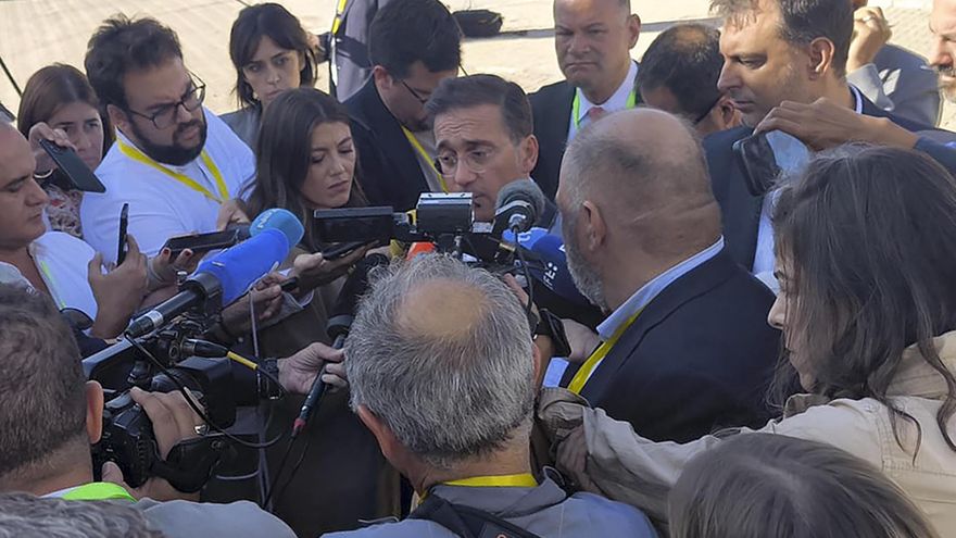 España celebra la paz, pero dice que seguirán las investigaciones contra Netanyahu por genocidio