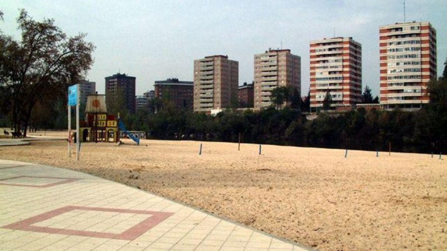 El Ayuntamiento de Valladolid tomará los muestreos de la playa Moreras en una zona sin saltos de agua para no alterar la calidad