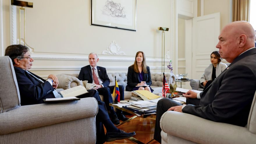 Petro se reúne con funcionarios de EE.UU. por primera vez después de la crisis diplomática