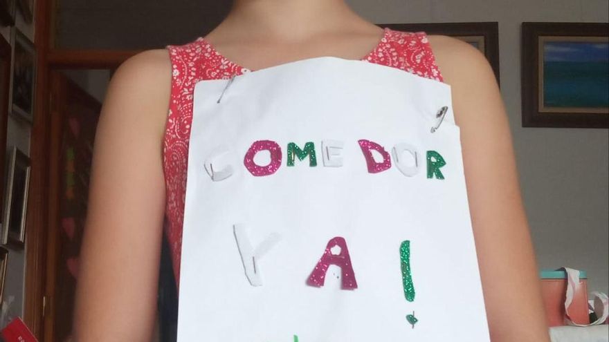 Pancarta por un servicio de comedor en el CEIP Las Mercedes.