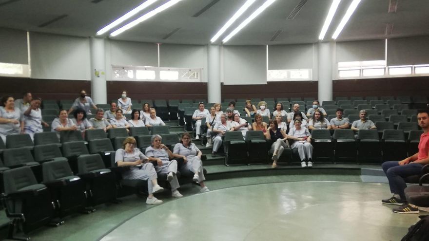 Unas 15.000 personas del sector limpieza de Castilla-La Mancha se movilizarán por sus convenios colectivos