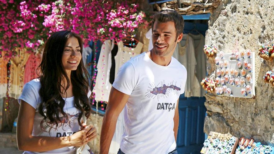 Mediaset no se rinde con las telenovelas turcas y suma otras dos al estreno de 'Con olor a fresas'