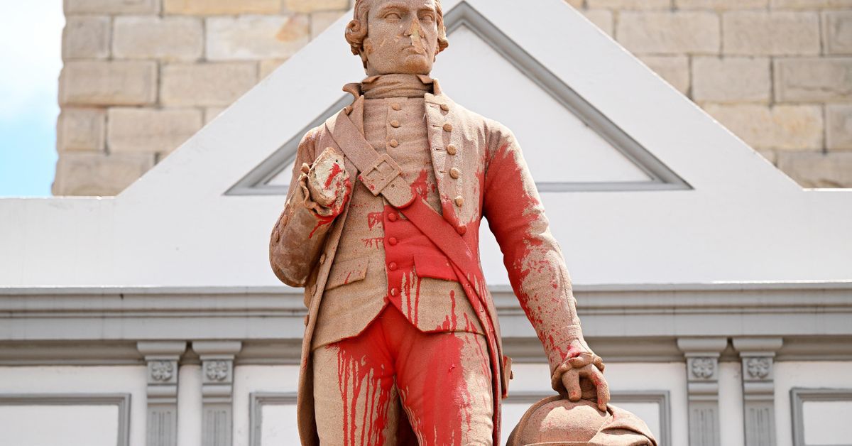 Vandalizan una estatua del capitán Cook en Sídney antes de la celebración  del día nacional