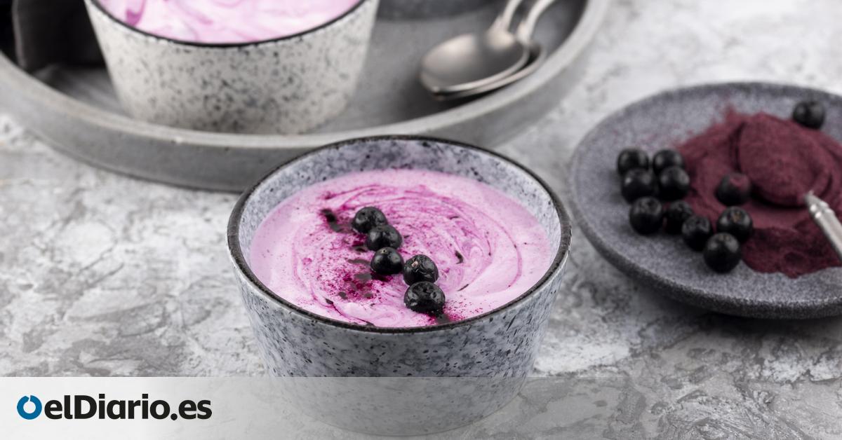 Mousse de frutos rojos, el sorprendente postre fresco y cremoso que podrás hacer sin horno