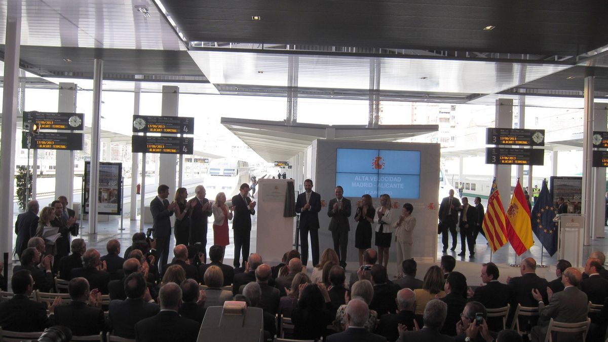 La alcaldesa de Alicante apuesta por "rentabilizar el AVE al máximo" con una campaña a nivel nacional