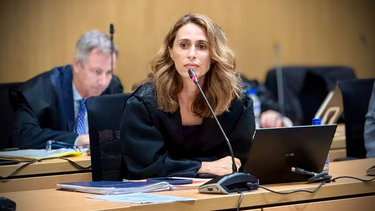 La abogada Noelia Afonso, durante una sesión del juicio por el caso Emalsa.