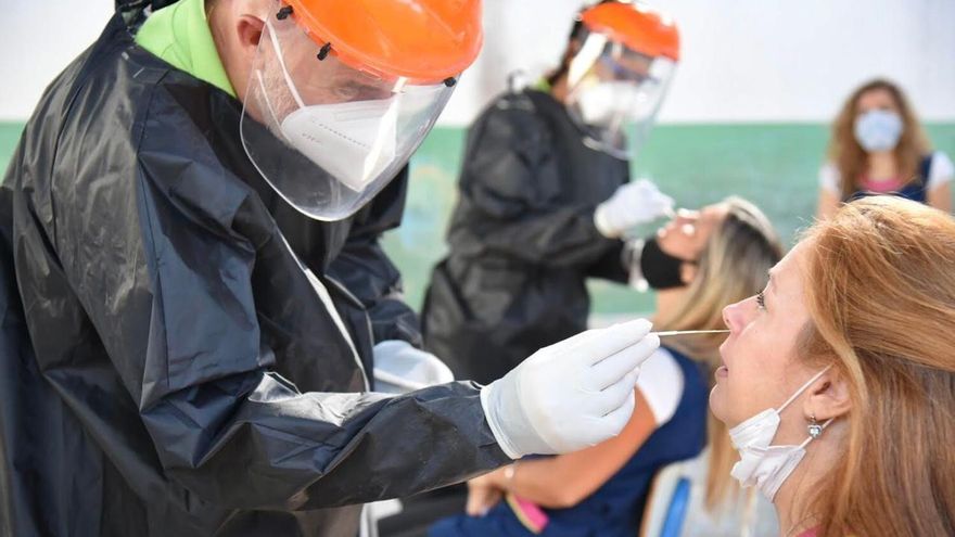 Otras 51 personas murieron y 6.083 fueron reportadas con coronavirus en las últimas 24 horas