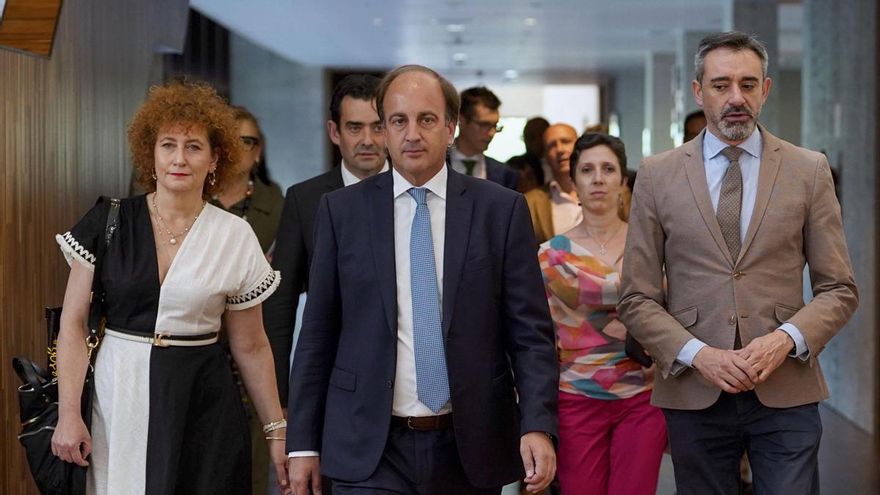 La Junta de Castilla y León estudiará cómo permitir a los cazadores el uso de silenciadores