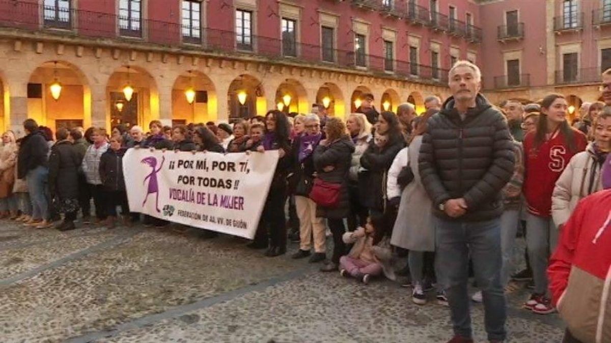 Imagen de archivo de una concentración contra la violencia machista, celebrada en Gijón.