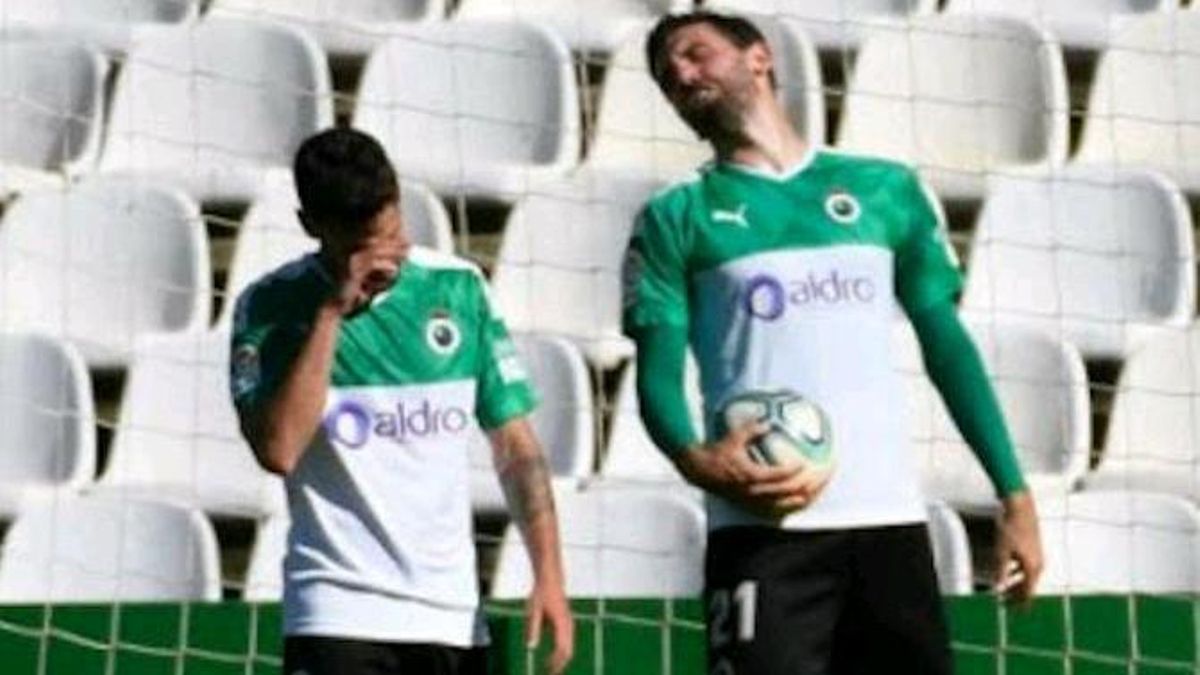 Jugadores del Racing de Santander durante un partido.