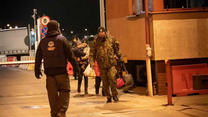 Un total de 86 argentinos pudieron salir de Ucrania durante la guerra, informa Cancillería