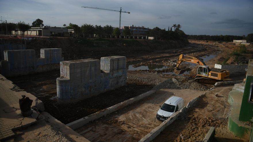 Bruselas anuncia un primer pago de 100 millones del Fondo de Solidaridad para los daños de la DANA