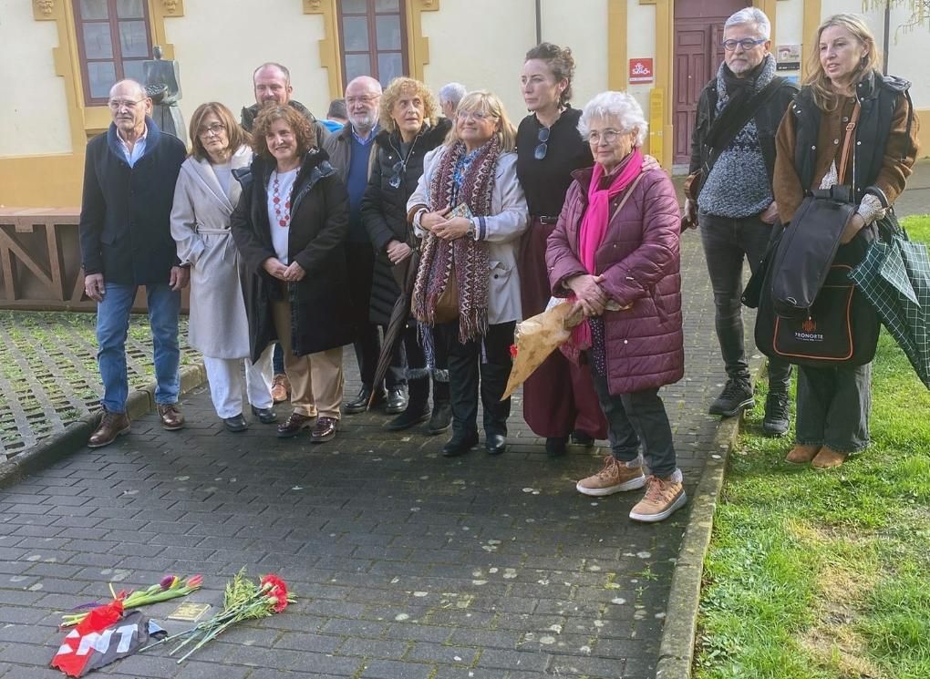 Homenaje en Piloña en memoria de los dos vecinos asesinados en campos de concentración nazis. 