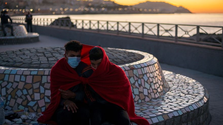 Caen las llegadas de migrantes a Ceuta tras el aumento del control marroquí y las devoluciones en caliente