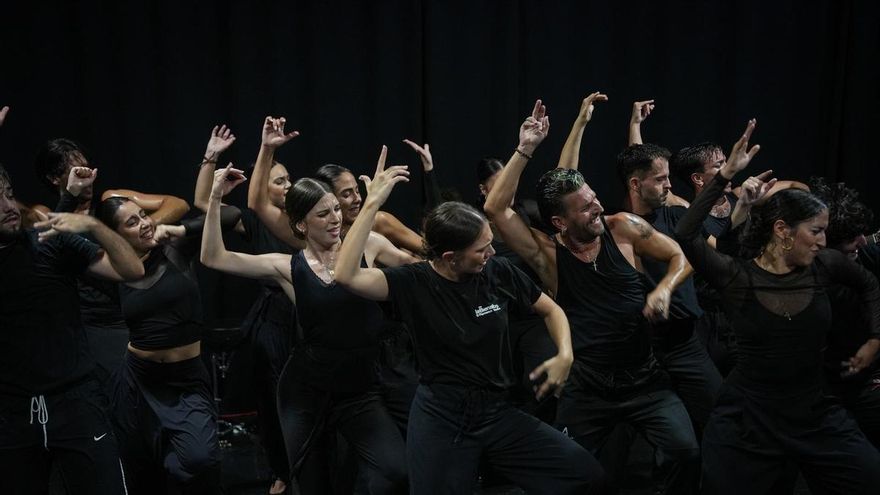 La XXIV Bienal de Sevilla calienta motores con el ensayo abierto del Ballet Flamenco de Andalucía