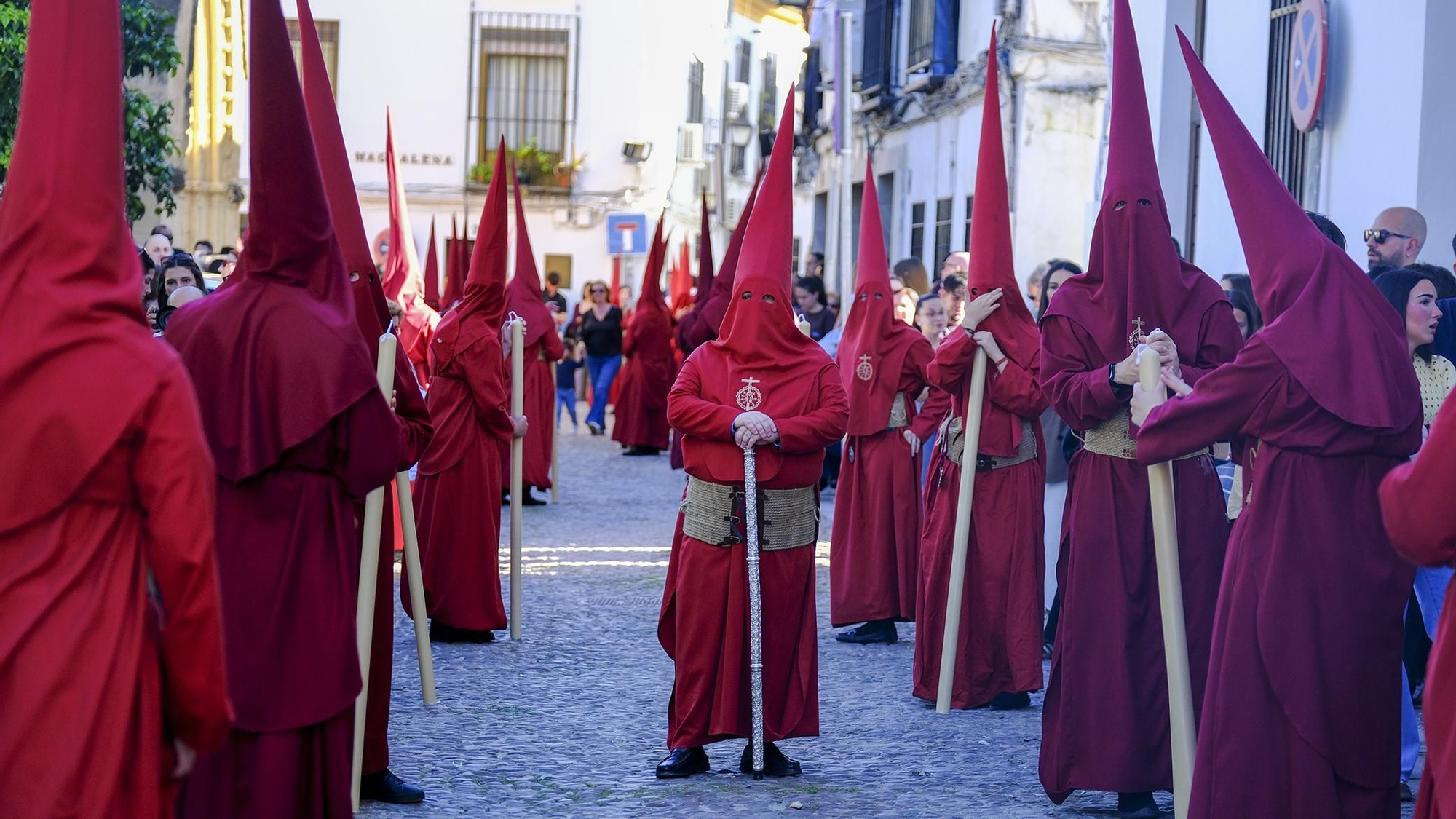 La estación de penitencia del Buen Suceso, en imágenes