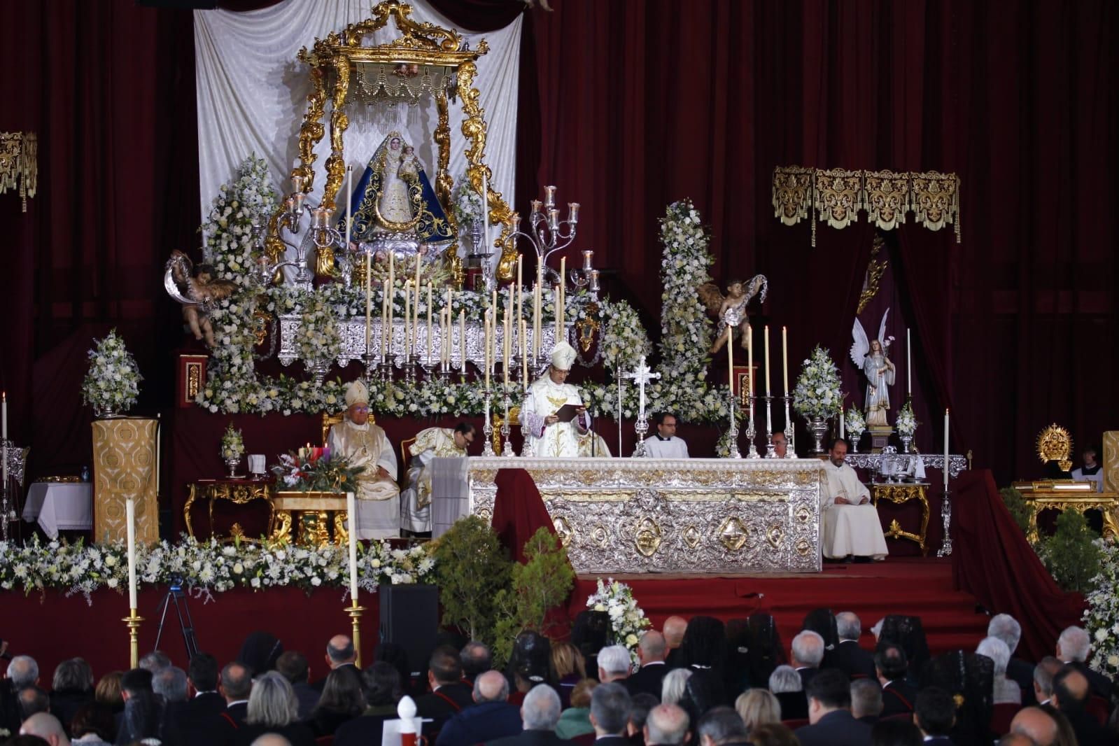 La coronación de la Virgen de Luna, en imágenes