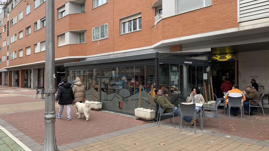 Castilla y León prorroga el cierre de centros comerciales y del interior de la hostelería hasta el 23 de febrero
