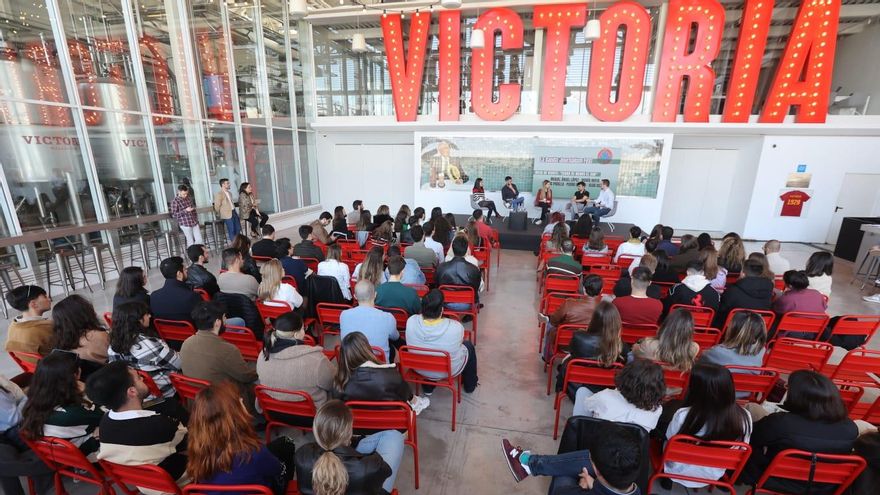 Uno de los debates celebrados durante la jornada.