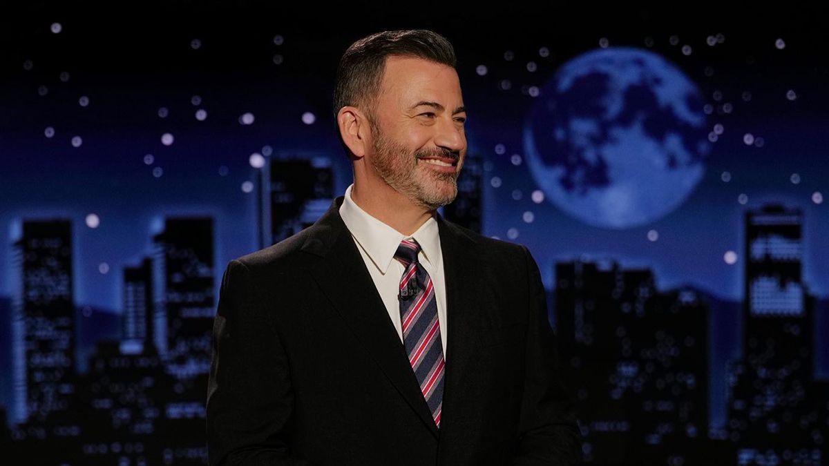 Jimmy Kimmel regresa llamando "antiamericano" el ataque a la libertad de expresión de Trump, quien ha reaccionado enfurecido contra la ABC
