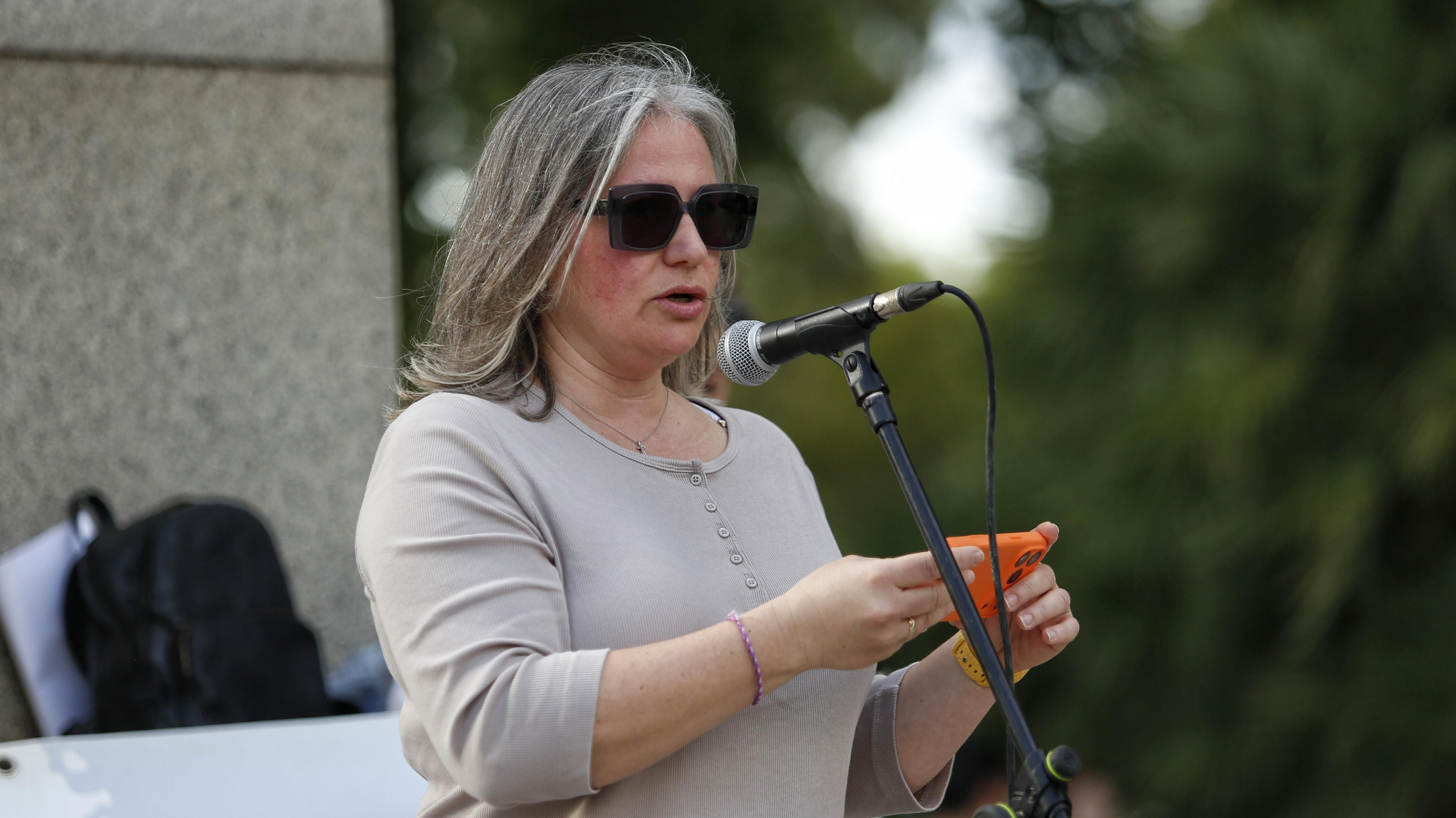 La Plataforma Cordobesa contra la Violencia a las Mujeres sale a la calle para decir 'Basta ya', tras el asesinato de Tulia en el barrio de La Fuensanta