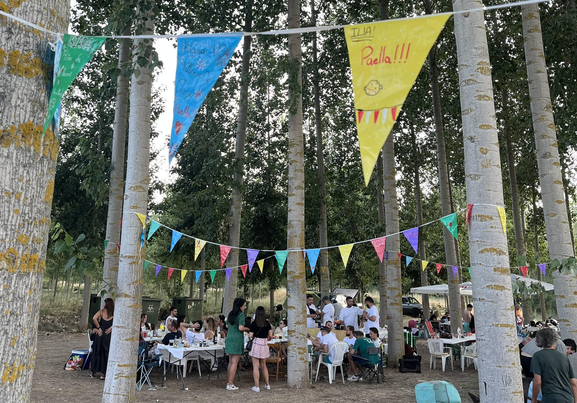 Fiesta popular en el pueblo leonés de Villamor de Órbigo.
