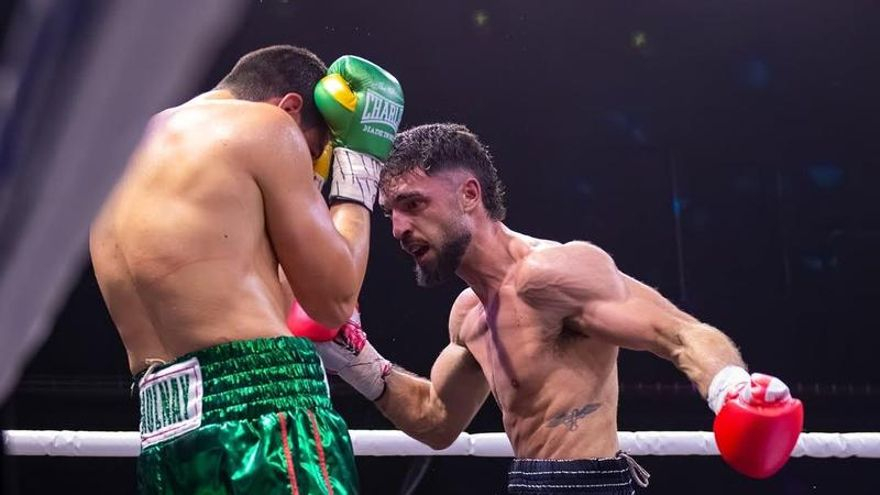Cambio de rival, mismo acento: el danés Oliver Zaren se cruza en el asalto europeo de Navarro Jr.