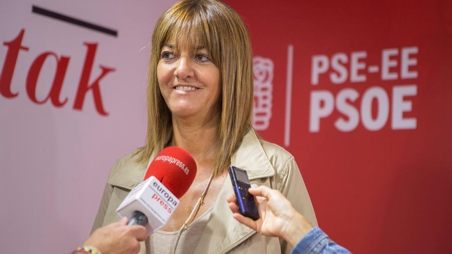 Mendia dice que le habría gustado "la misma contundencia" de Otegi cuando asesinaron a Buesa que la que pide a Urkullu