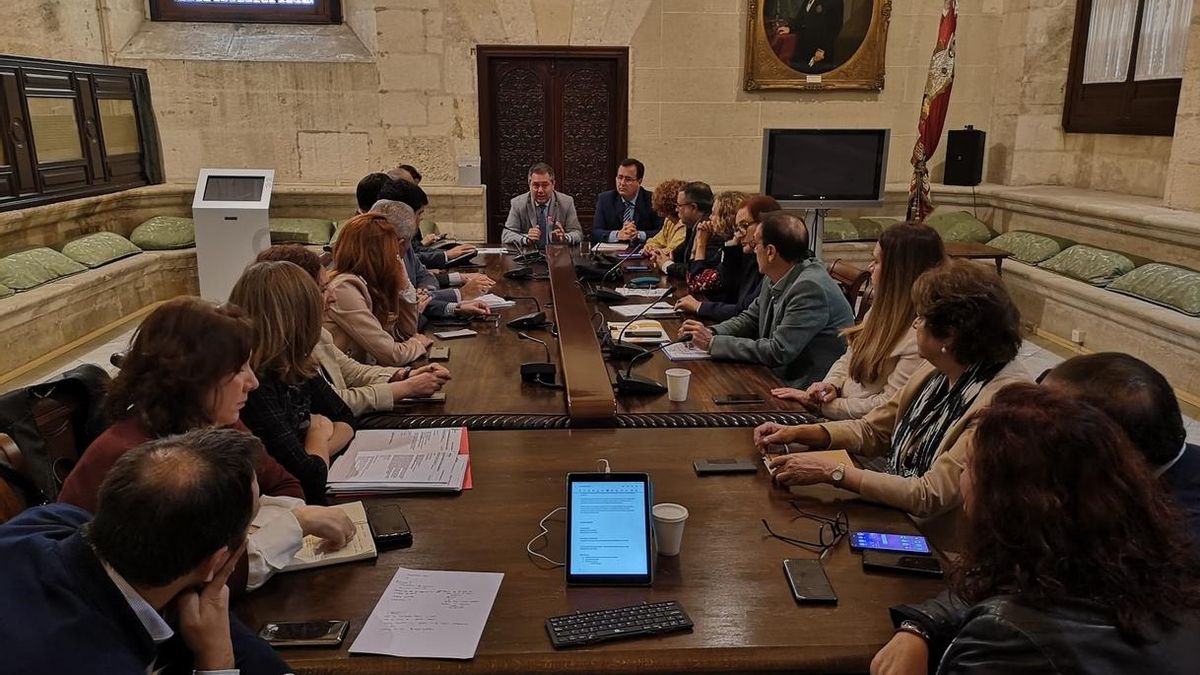 Espadas: "A día de hoy no se entiende aún que sea necesario tomar medidas" sobre la Semana Santa