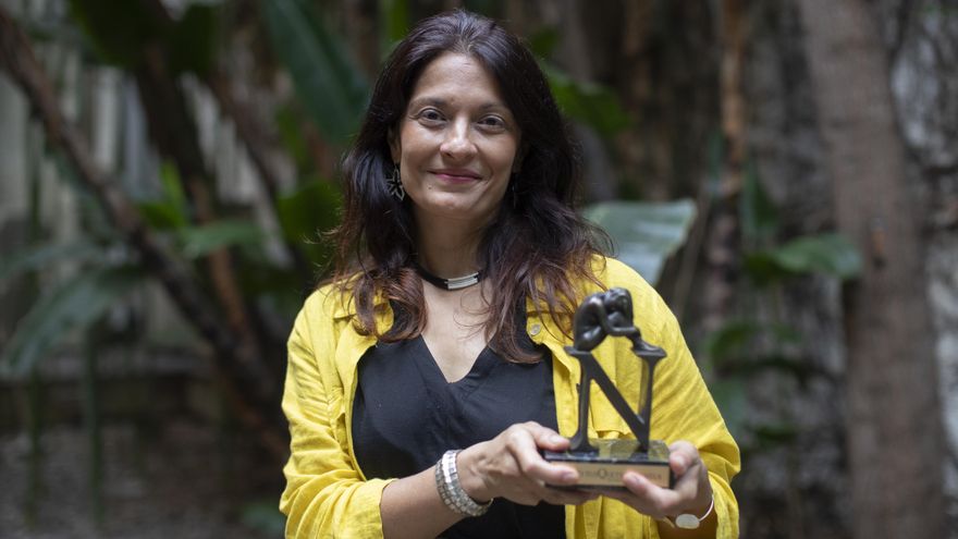 La escritora Corina Oproae gana el Premio Tusquets con la novela 'La casa limón'