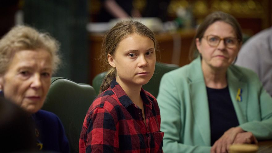 Greta Thunberg durante la reunión con Zelenski, en una imagen distribuida por el servicio de prensa de la presidencia ucraniana.