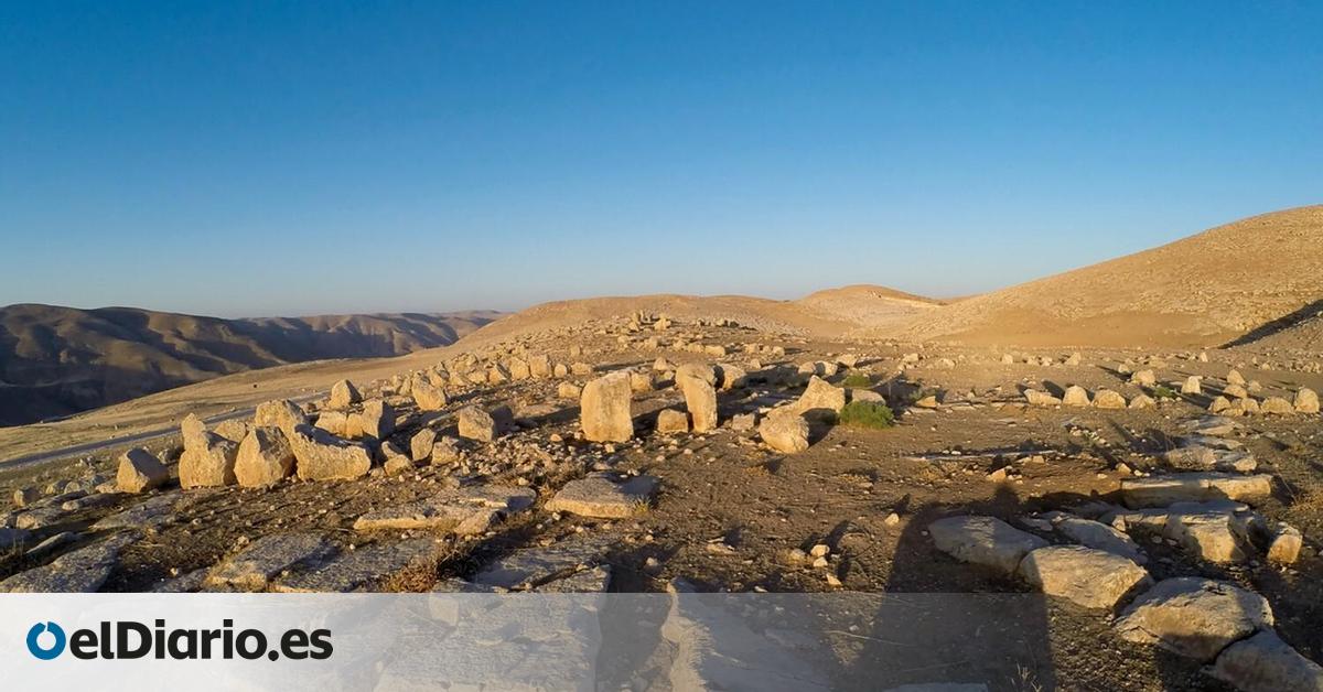 El misterioso conjunto de dólmenes y piedras erguidas que desconcierta a los arqueólogos en Jordania