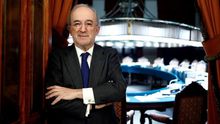 El proyecto del Gobierno para adaptar la Constitución al lenguaje inclusivo se empantana en la RAE