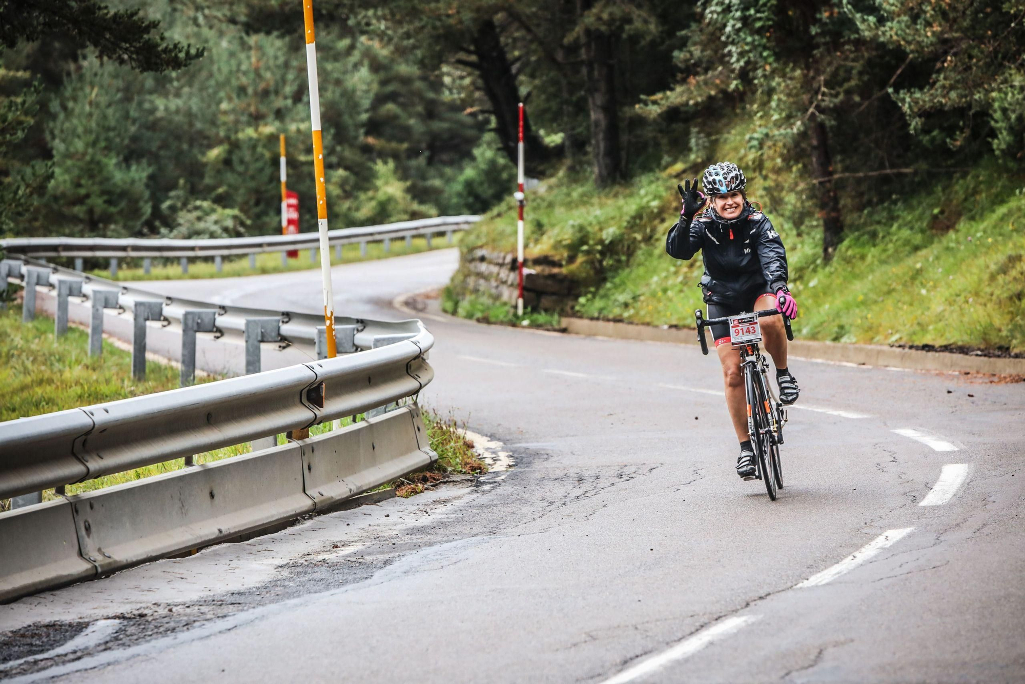 Para participar en el sorteo, necesitas ser socio o socia de elDiario.es. Entre otras muchas ventajas, disfrutarás de acceso a todo el contenido que se publica sin restricciones