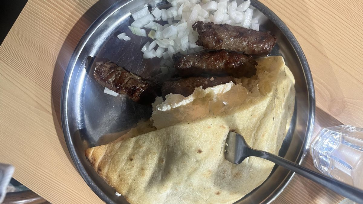 Cevapi típico 