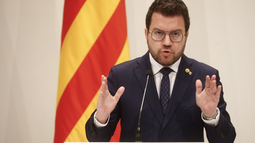 El presidente de la Generalitat, Pere Aragonès, durante una comparecencia en el Palau de la Generalitat. EFE/Quique García