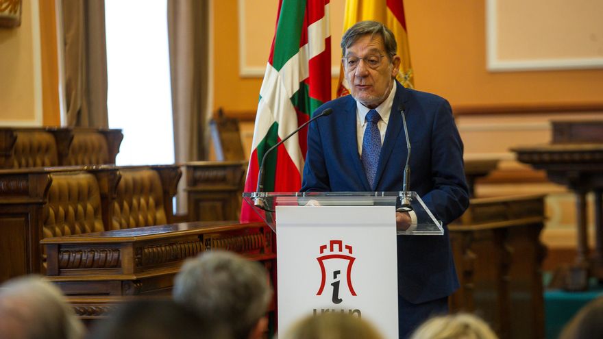 La comisión de control reclama a Ertzaintza y cuerpos locales "objetividad" en las investigaciones a sus agentes