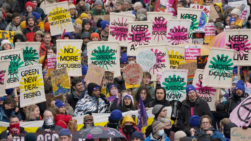 Los países líderes en combustibles fósiles cuelan una trampa en Glasgow para seguir ayudando al petróleo, gas y carbón