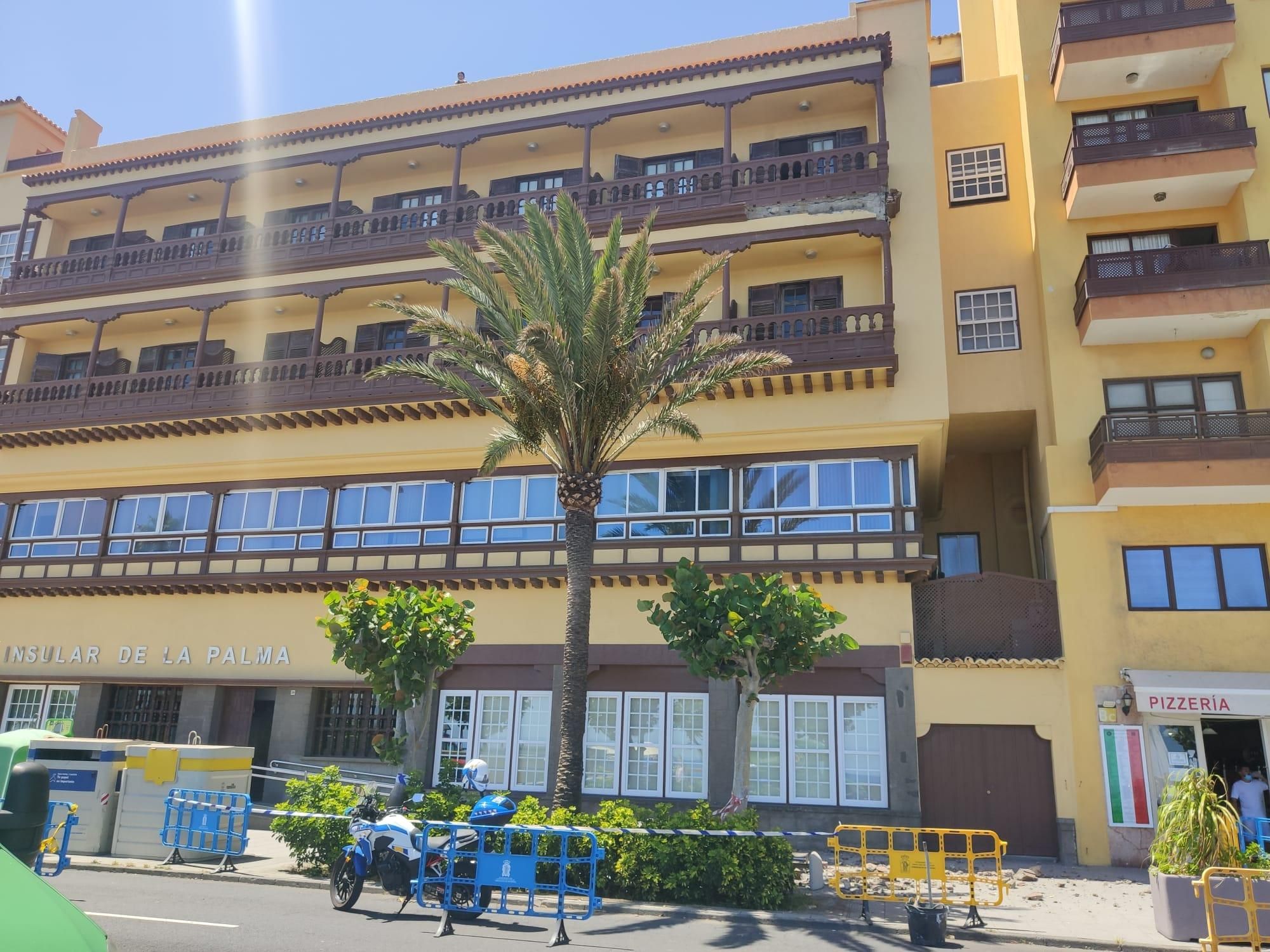 La zona ha sido acordonada por la Policía Local.