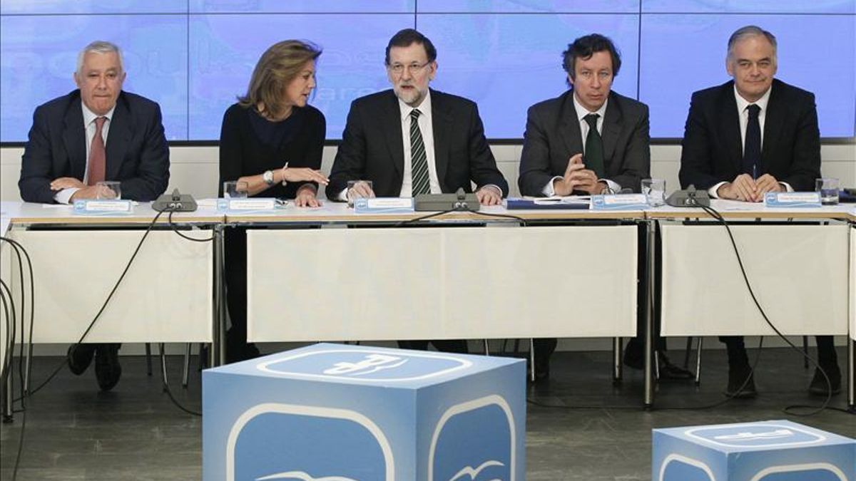 El PP gana las elecciones pero Podemos tiene más apoyo directo, según el CIS