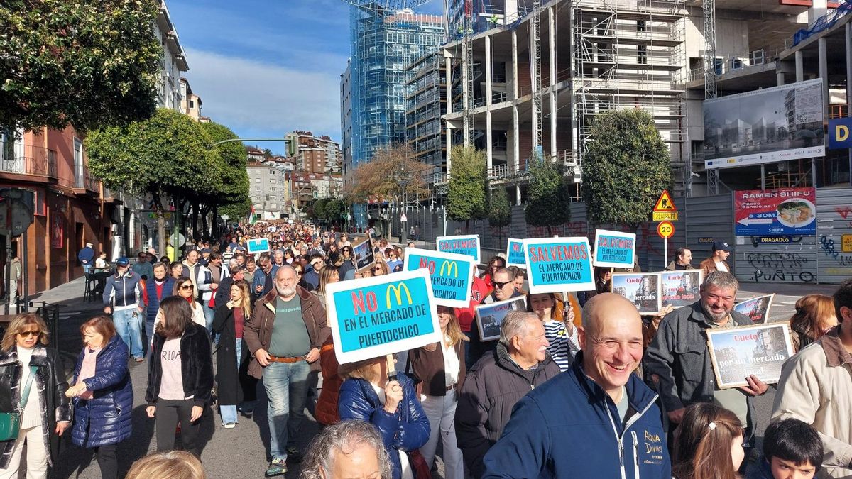Vizinhos de quinze associações participaram do protesto.