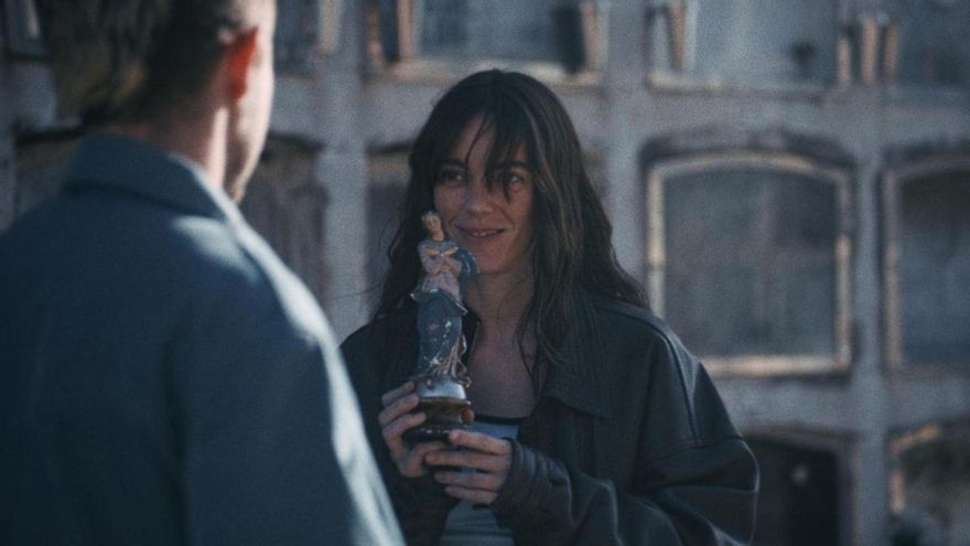 ‘Sants’, una hipnótica película de atracos para un barrio “con sustrato anarquista y nombre religioso”