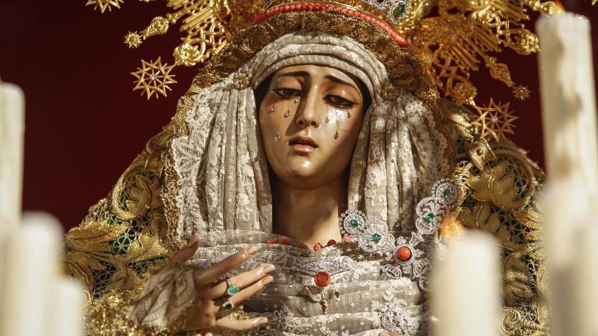 Salida procesional de la Hermandad de La O, en imágenes