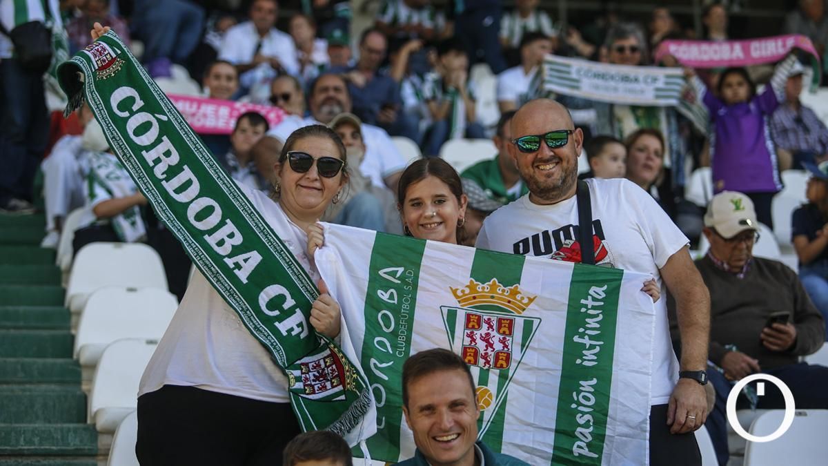 Grada Blanquiverde del Córdoba CF - CD Castellón