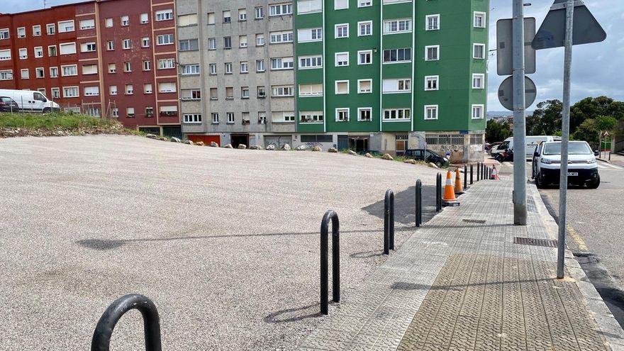 Archivo - Aparcamiento de la calle Alta.- Archivo