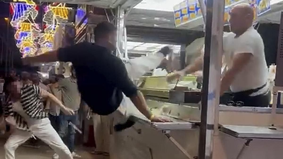 Un instante de la pelea.
