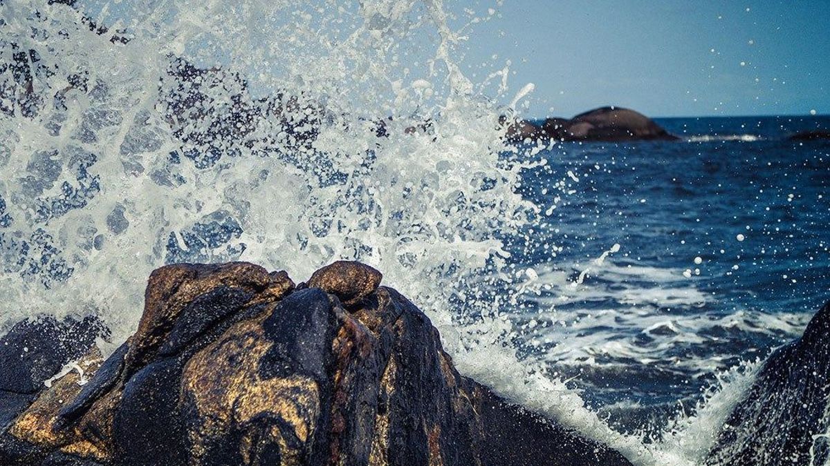 Las mareas del Pino llegan con aviso amarillo en pleno ‘potaje meteorológico’ en Canarias